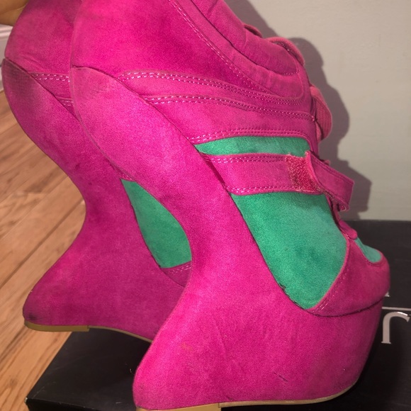 Rose pink suede sneaker heels - Picture 5 of 8